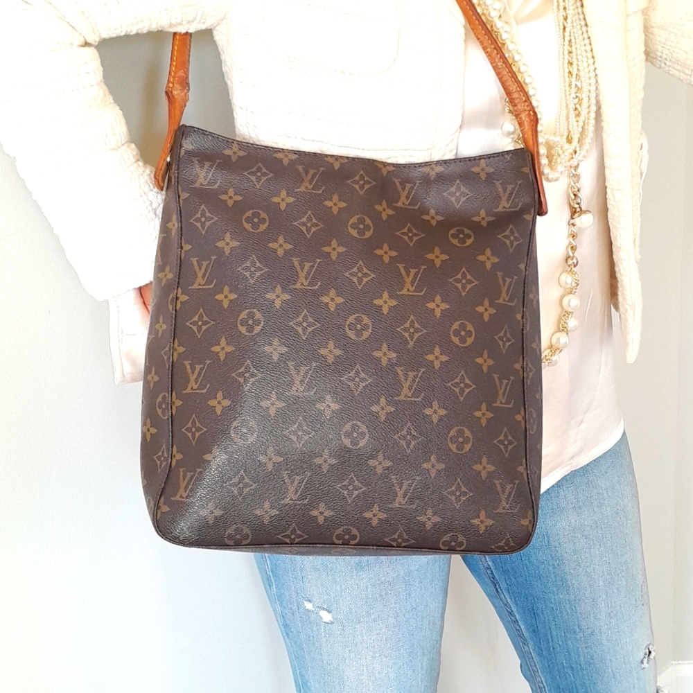 LOUIS VUITTON Looping GM Shoulder Bag!